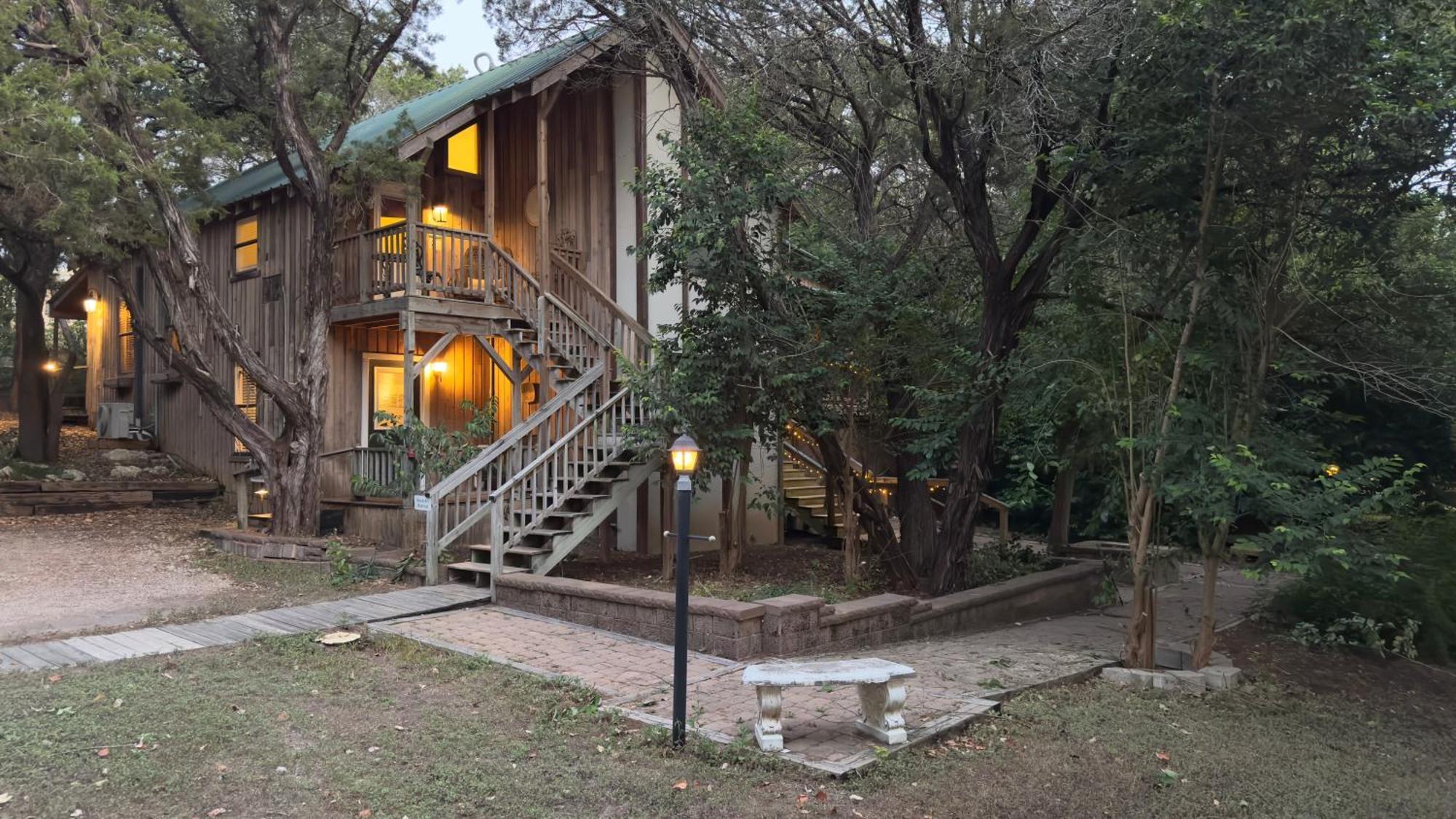 Bed And Breakfast On White Rock Creek Waco Exterior foto