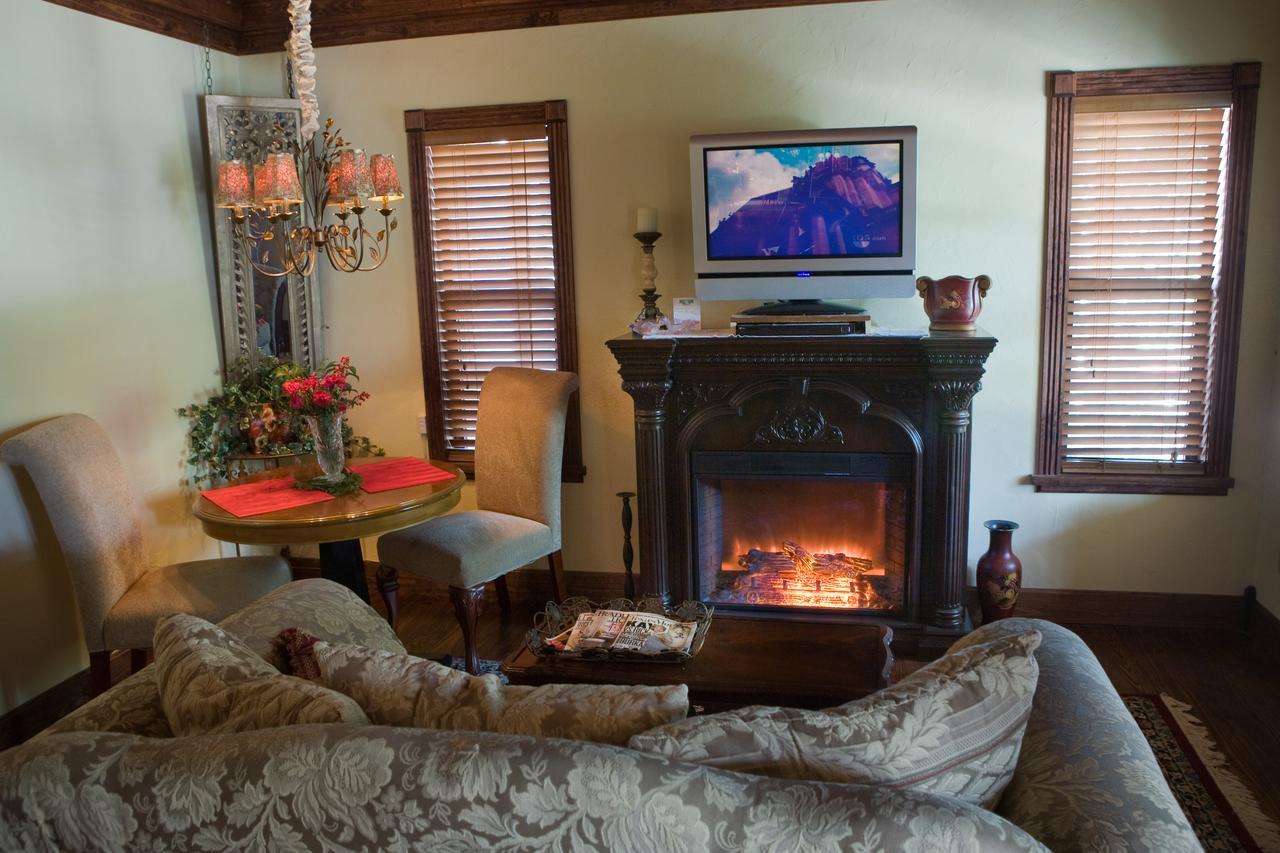 Bed And Breakfast On White Rock Creek Waco Exterior foto